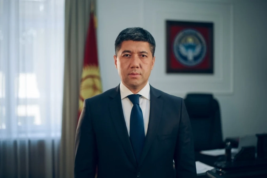 Главе Нацбанка президент объявил выговор