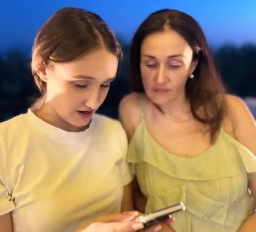 Коллеги матери убитой в Бишкеке 17-летней девушки просят наказать убийцу-отчима
