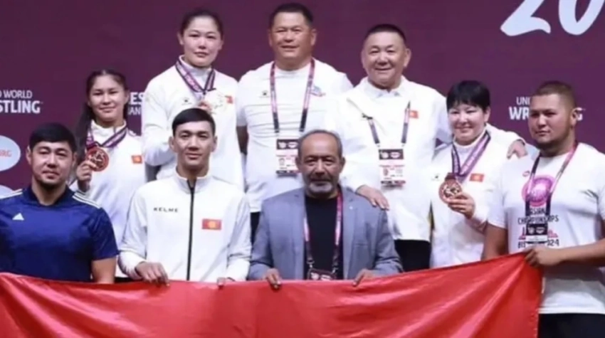Женская сборная Кыргызстана по борьбе заняла 4 место на чемпионате Азии