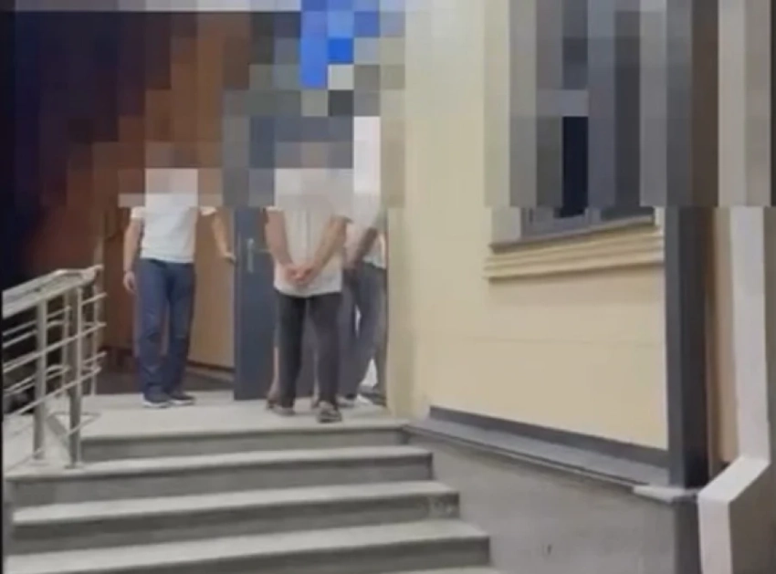В Чуйской области выявили 19 рабочих-нелегалов, задержаны организаторы канала