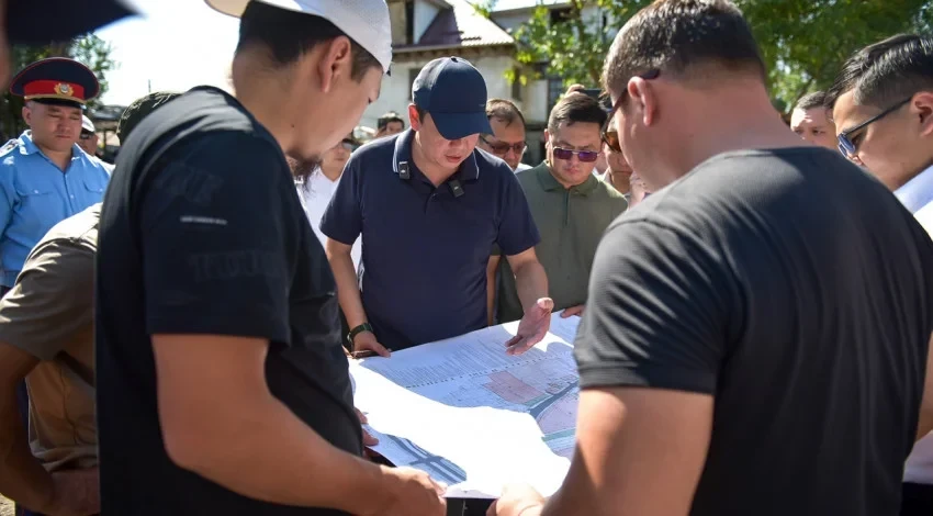 Торговцы на рынке «Кудайберген» попросили не сносить их павильоны. Что ответил мэр