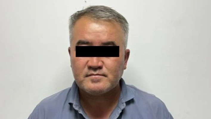 Главу айылного округа в Чаткальском районе задержали по подозрению в коррупции
