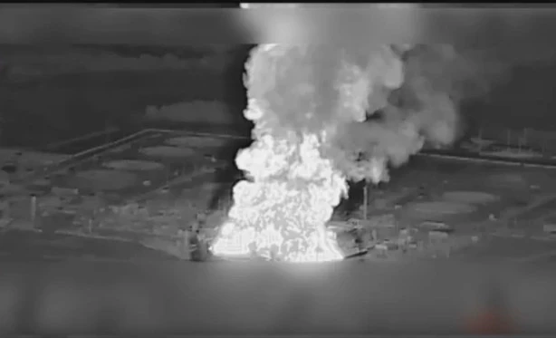 Украинские дроны вновь атаковали нефтепровод «Дружба». Поставки нефти в Венгрию остановлены