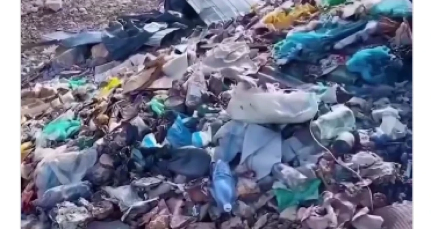 Ледник Северный Иныльчек утопает в мусоре