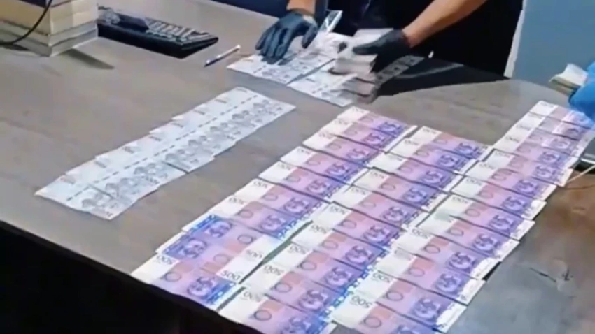 В Бишкеке адвокат пытался дать взятку милиционеру
