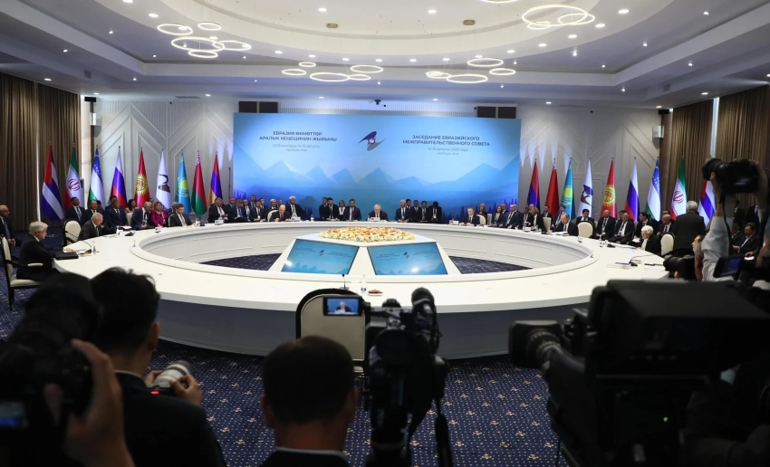 По итогам заседания ЕМПС в Чолпон-Ате подписан ряд документов