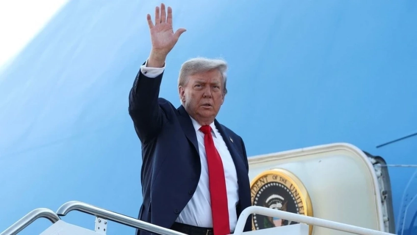 Трамп заявил, что Зеленский может остановить войну, отказавшись от Крыма и вступления в НАТО