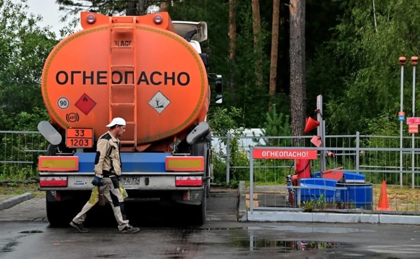 Экспорт бензина из Кыргызстана в Афганистан увеличился в 23 раза