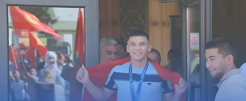 U-20: Жанторо Мирзалиев стал чемпионом мира по греко-римской борьбе