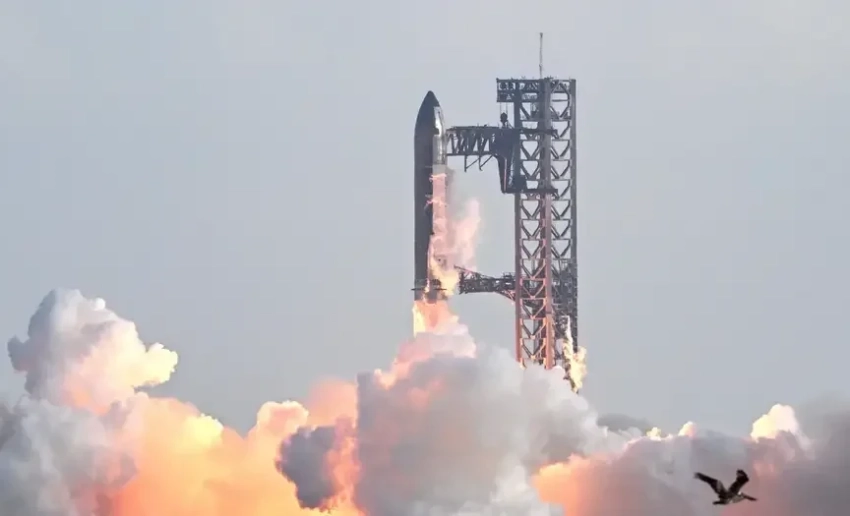 Корабль SpaceX Starship успешно выполнил 10-й тестовый полет