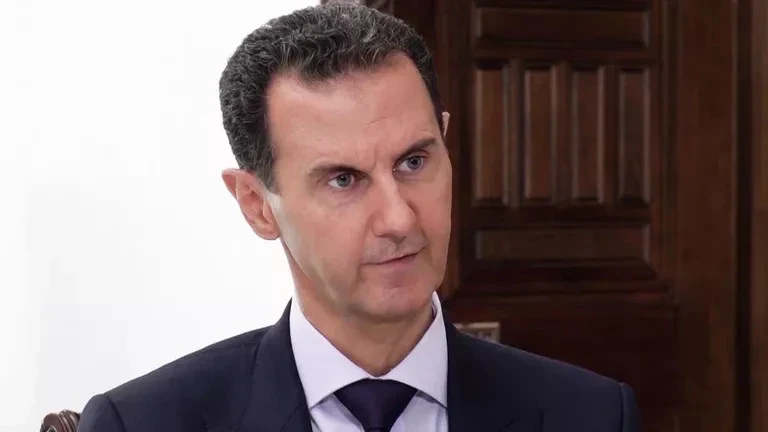 Суд во Франции выдал ордер на арест бывшего президента Сирии Башара Асада