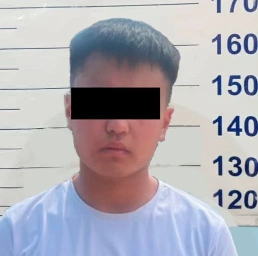 17-летний парень подозревается в убийстве. Тело жертвы нашли в яме туалета