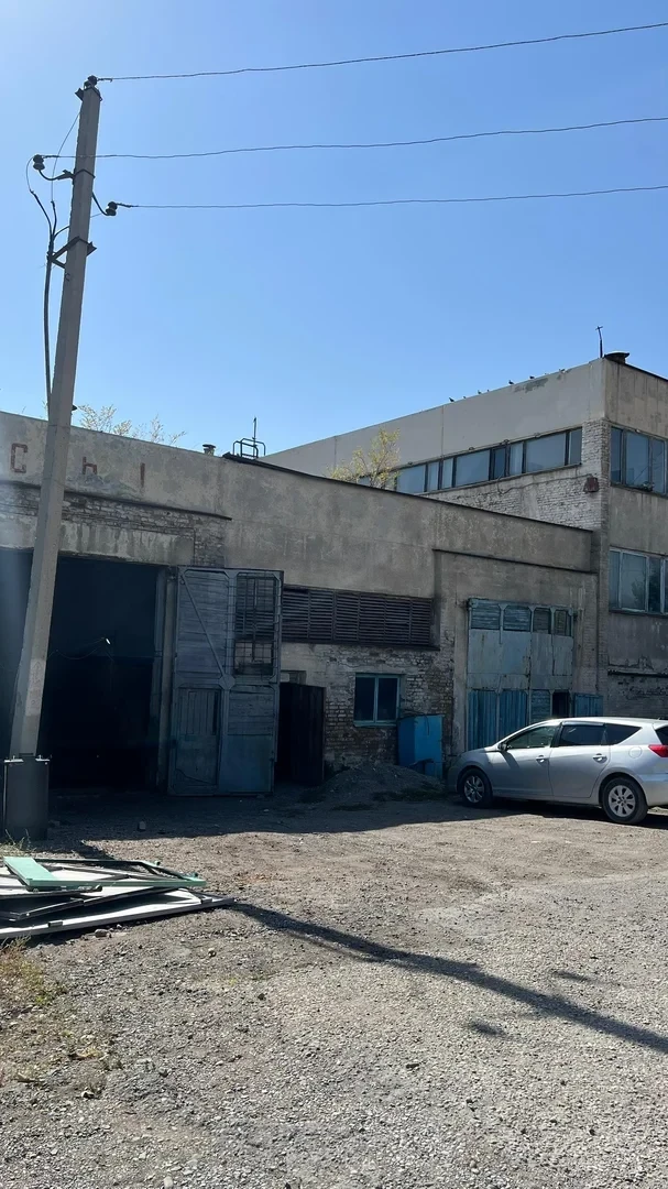 Земельный участок и склады в Балыкчы вернули госсобственность