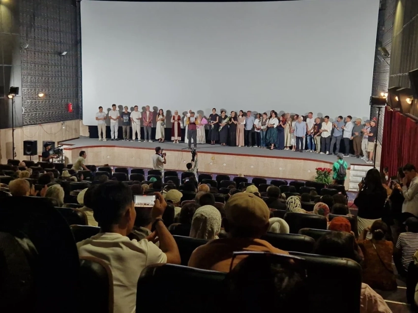 В Бишкеке состоялась национальная премьера фильма "Кара Кызыл Сары"