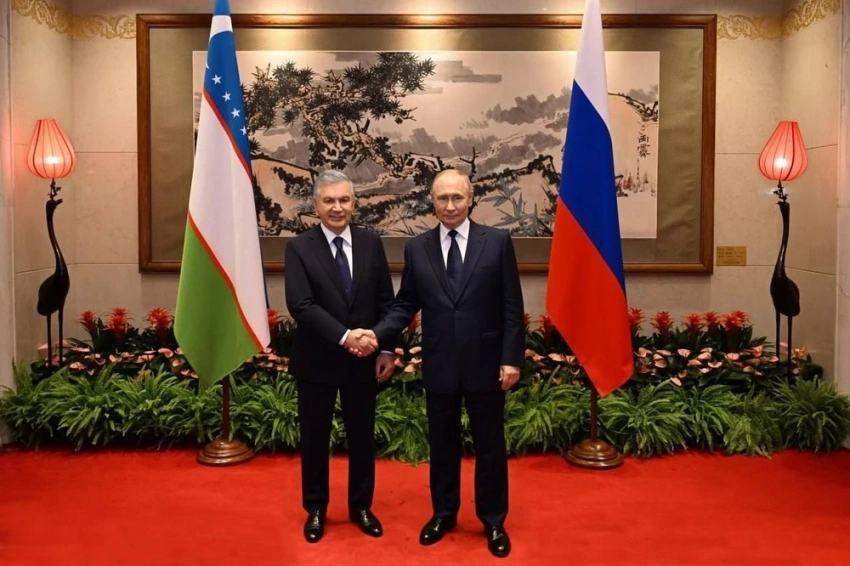 Путин встретился с президентом Узбекистана в Пекине