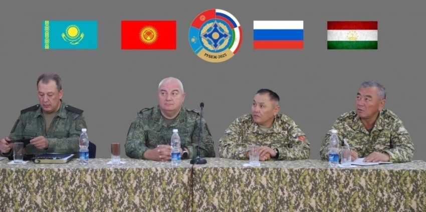Офицеры Минобороны КР готовятся к учениям КСБР ЦАР ОДКБ "Рубеж-2025"