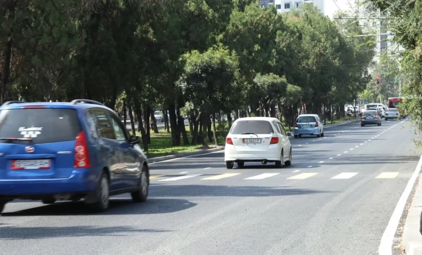 Жибек Жолу временно перекрыли в связи со строительством нового моста