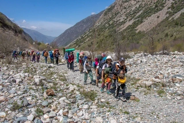 Владимир Агафонов: Детский спортивный туризм - вклад в будущее Кыргызстана
