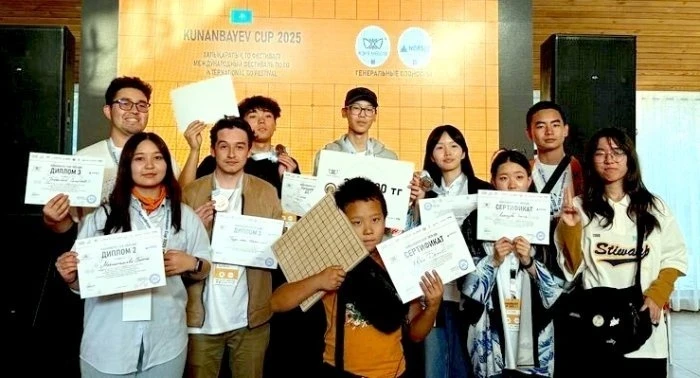 Кыргызстанцы завоевали восемь медалей на G8 Lake Fest в Алматы