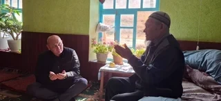 159 потомков. Долгожитель из Лейлекского района отметил 100-летие