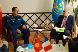 Бообек Ажикеев обсудил с послом Франции сотрудничество в области гражданской защиты