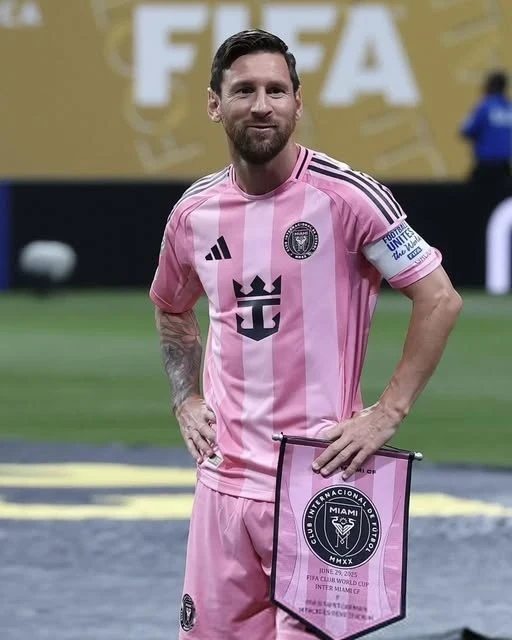 Лионель Месси представил собственный турнир для юниоров - Messi Cup