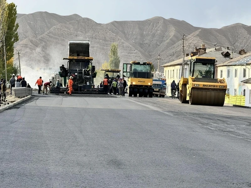 Нарынская область в строительном рывке: новые дороги, больницы, ГЭС и инвестиции