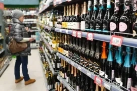 Сигареты, сладкие напитки и алкоголь в Кыргызстане могут подорожать в два раза