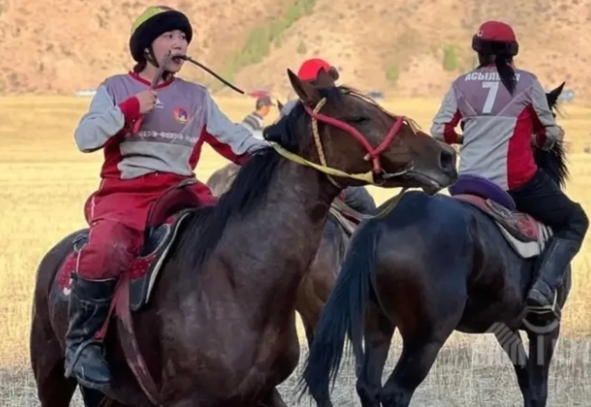 В Кыргызстане создана первая женская команда по кок-бору