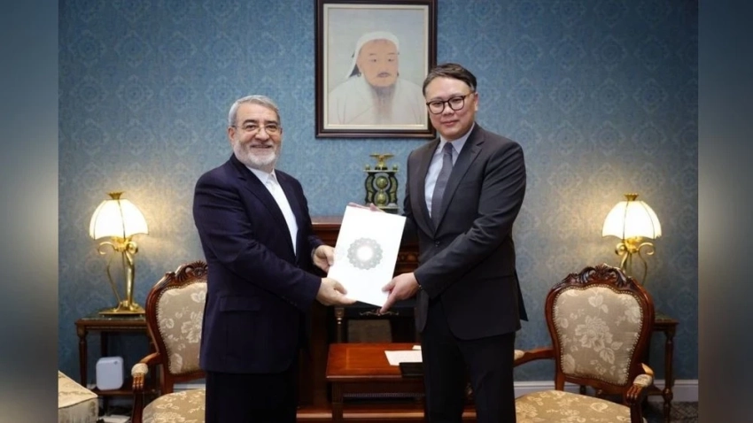 Новоназначенный посол Ирана в Монголии вручил копии своих верительных грамот