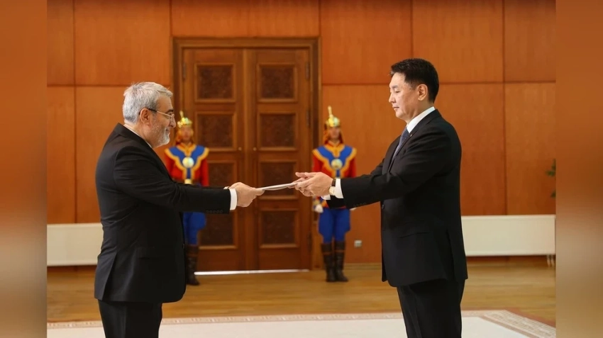 Новоназначенный посол Ирана вручил верительные грамоты президенту Монголии