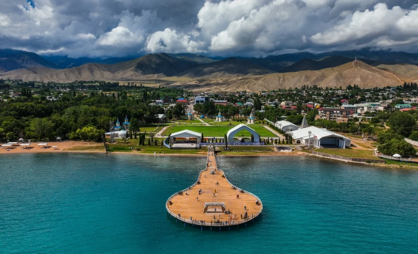 За 6 лет на Иссык-Куле количество гостиниц и общепита выросло в 3 раза