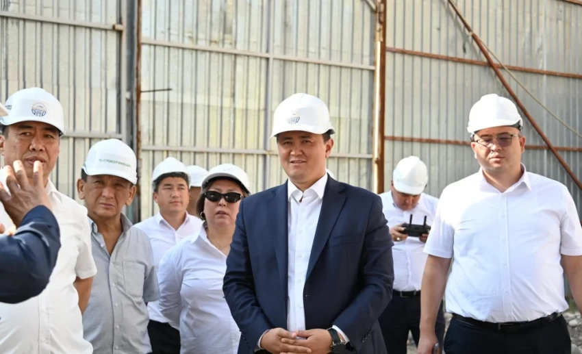 Теперь любую стройку можно проверить по QR-коду: в Кыргызстане внедряют единый паспорт