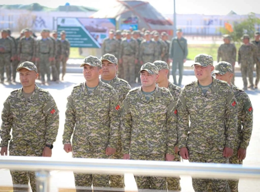 Военные Кыргызстана прибыли в Самарканд для участия в учениях "Союз -2025"