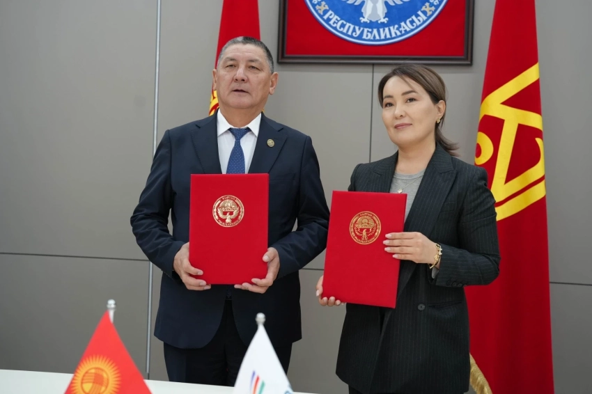 Региональный офис «Евразия.Кыргызстан» и КНУ заключили меморандум о сотрудничестве