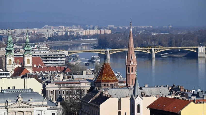 Венгрия заявила, что гарантирует Путину безопасную поездку в Будапешт на переговоры с Трампом