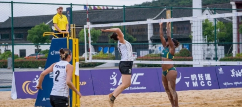 Кыргызстанки завершили выступление на ЧМ по пляжному волейболу