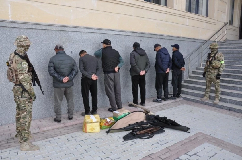 В Таласе изъяли оружие и литературу у сторонников "Хизб ут-Тахрир"