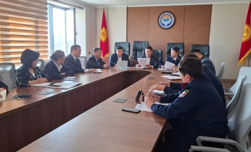 В Балыкчы обсудили усиление психологической поддержки детей и введение штатных психологов в соответствующие структуры