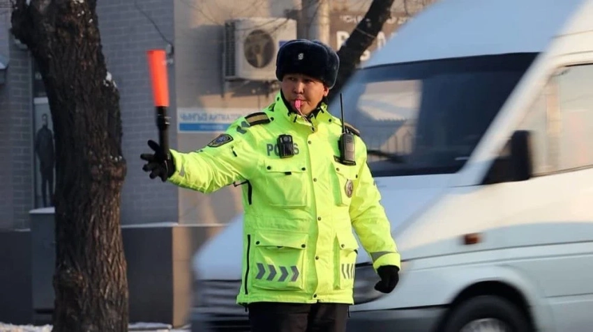 На пункте пропуска «Ак-Тилек» задержан водитель фуры в нетрезвом состоянии