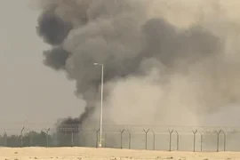 На Dubai Airshow разбился самолет