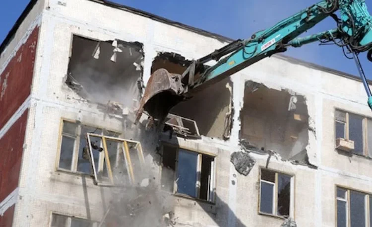 Минстрой о реновации: Никто на улице не останется