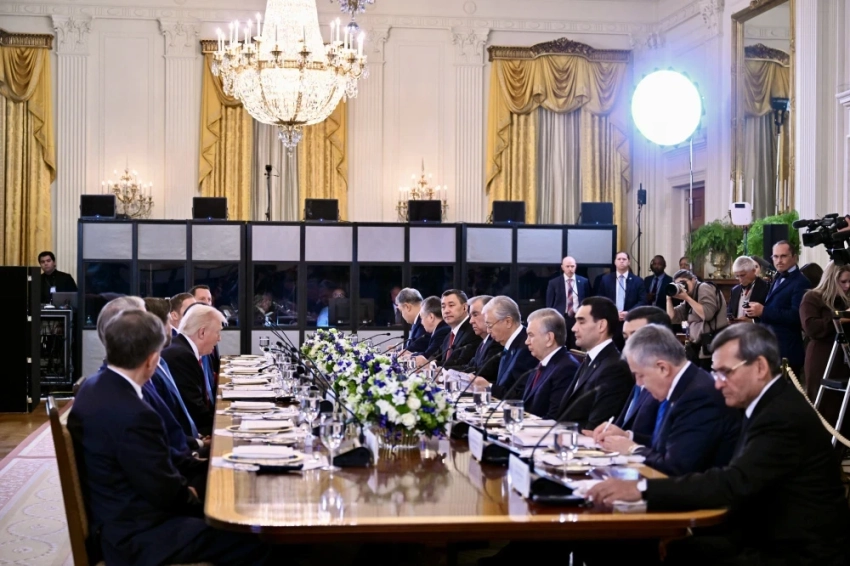 Президент Кыргызстана принял участие в саммите "Центральная Азия - США"