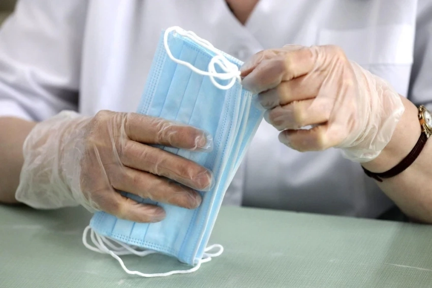 Во всех медучреждениях Кыргызстана введён масочный режим