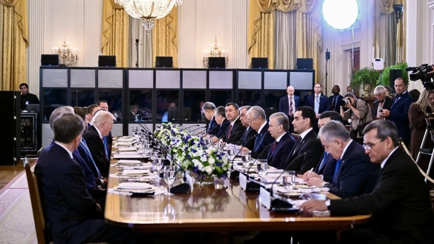 В Кремле прокомментировали слова Токаева о посланном свыше Трампе