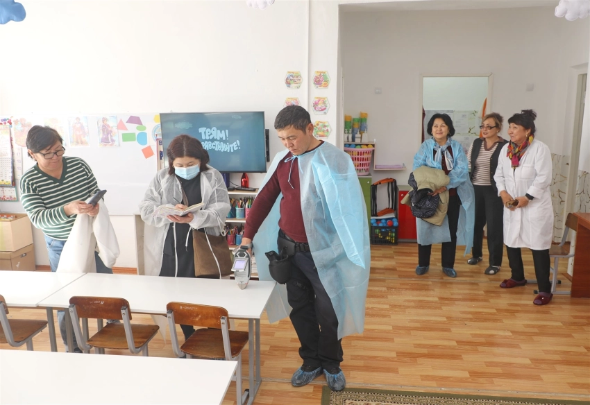 Семинар «Детство без свинца!»: в Кыргызстане обсудят проблему безопасности красок, используемых в детских садах.