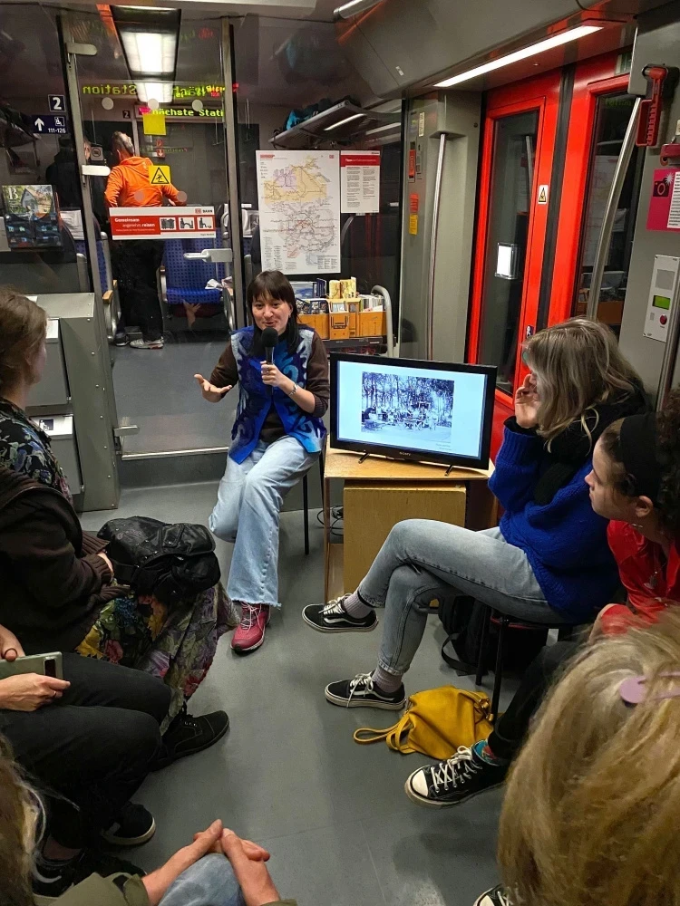 В Берлине прошли лекции и выставка фотографа и режиссера-документалиста из Кыргызстана