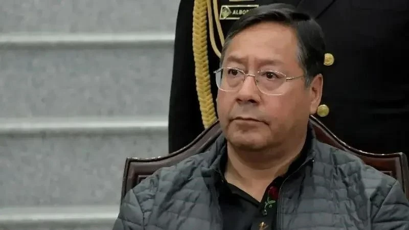 Бывшего президента Боливии заключили под стражу на 5 месяцев