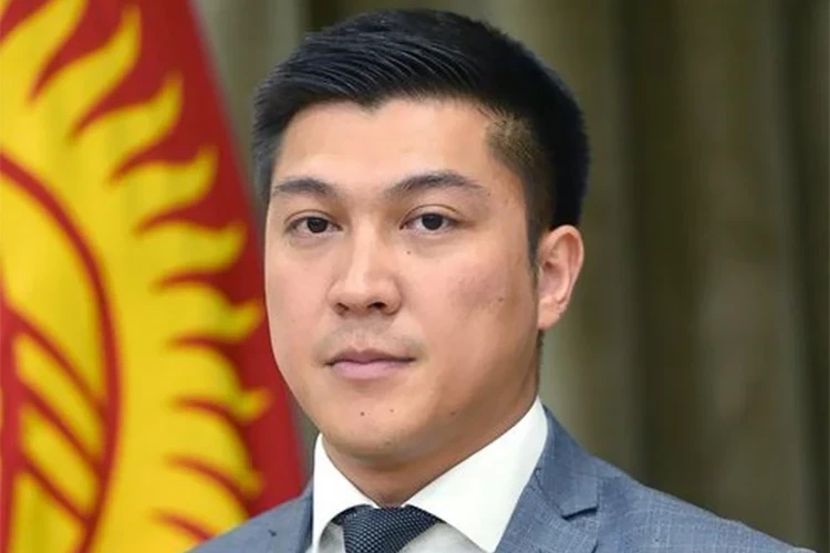 Бактияр Орозов освобожден от должности министра науки из-за нарушения этики