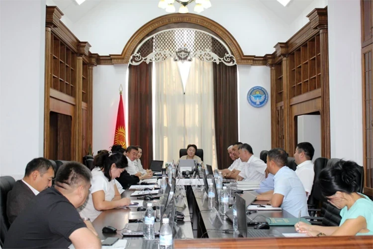 Председатель Совета судей КР о давлении, дисциплине и реформах